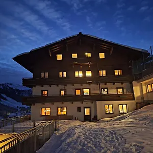 In / Out - , Saalbach Österreich